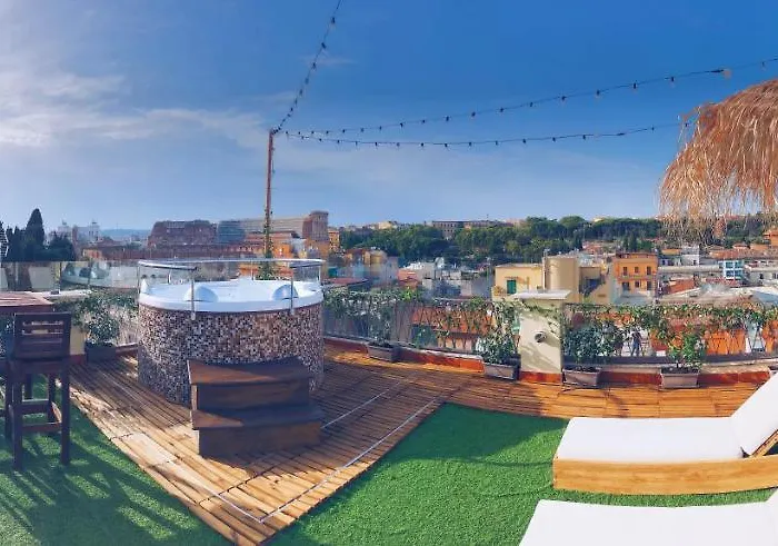 Отель типа "постель и завтрак" Rooftop Colosseo - D'amore Рим